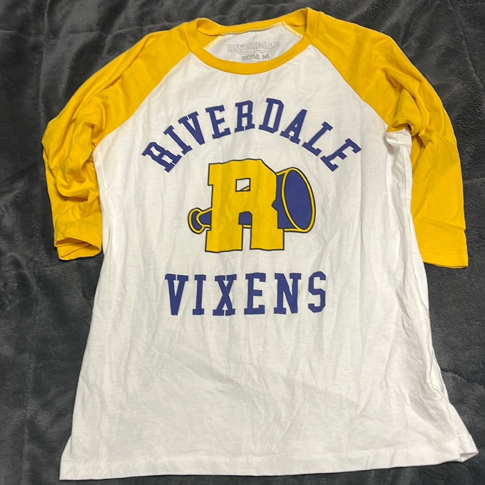 Medium Cheryl from river dale cheer top